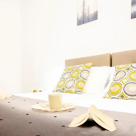 Innpisarentals - Casa Dei Mercanti Apartment